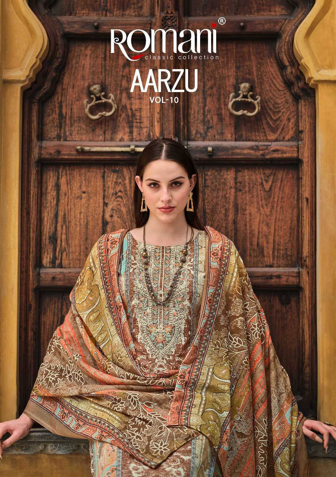 AARZU VOL 10 Model and Open Pic by ROMANI